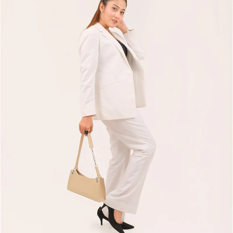 Novabazzar Off-white elongated chain handle purse